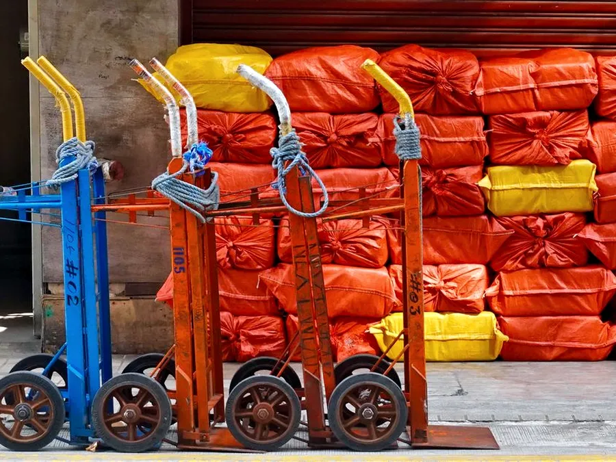 Trolley 150 kg untuk kebutuhan acara dan tenant